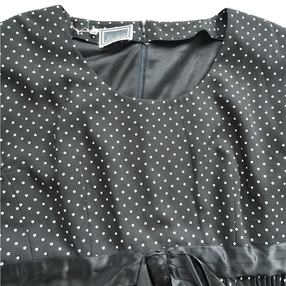 Vintage Luisa Spagnoli Black Polka Dot Pleated Midi Dress with Satin Waist Tie - Picture 3 of 8